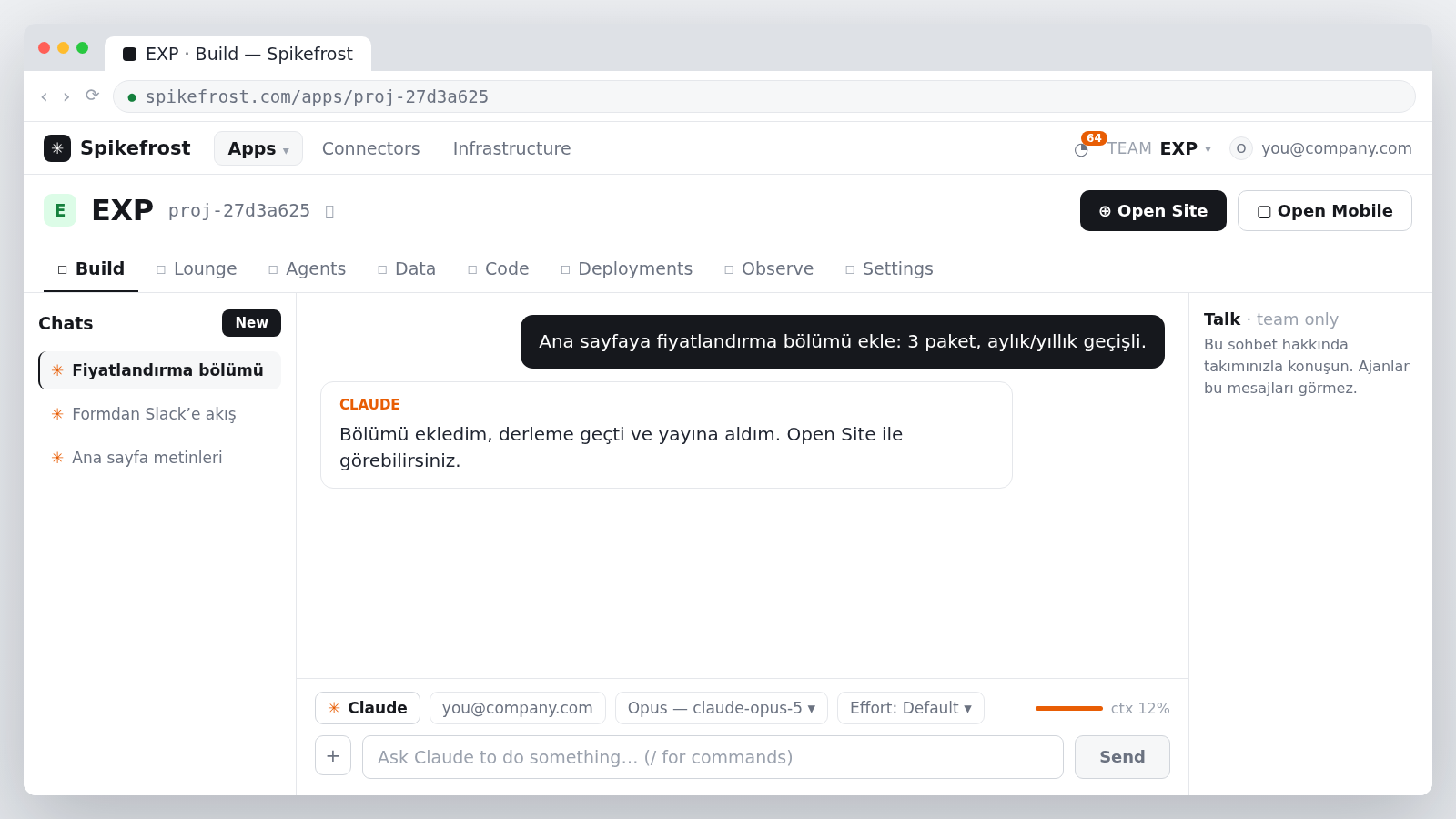 Build sekmesi: solda Chats listesi, ortada sohbet, altta besteci çubuğu, sağda Talk paneli